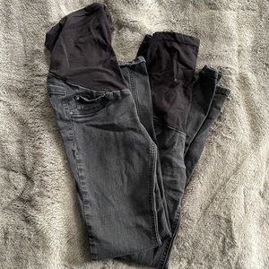 Black maternity jeans